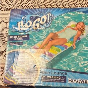 Bestway Deluxe Relaxing Lounge - Multicolor